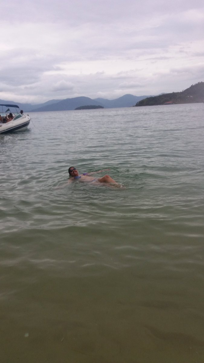 Aquele mergulho em Angras dos reis 👙🌞😍