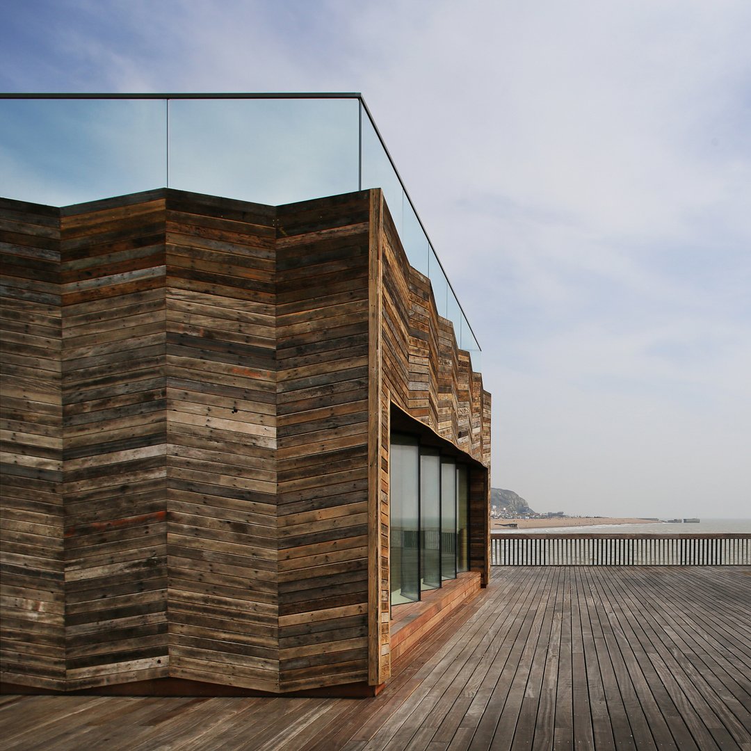 BBCNewsEnts's tweet photo. Hastings Pier has won the #StirlingPrize - officially Britain's best new building https://t.co/73AMTpiqX0 https://t.co/77iTAOQW98
