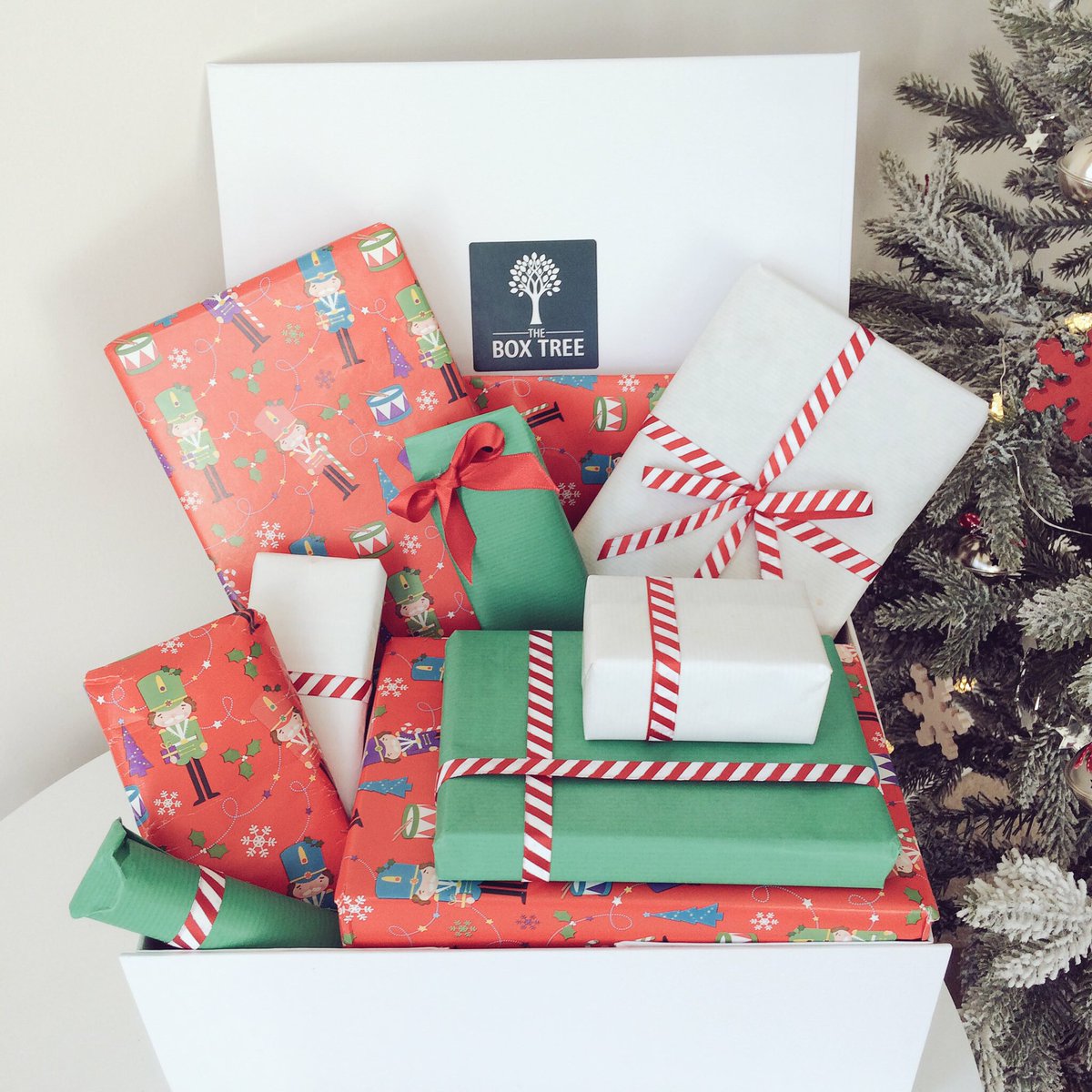 thestockingbox's tweet photo. LAST CHANCE to move from this feed before it closes and follow @TheBoxTreeCo for the best in Christmas gifting! #wearemoving #givegoodgifts https://t.co/laXyT3AQvz