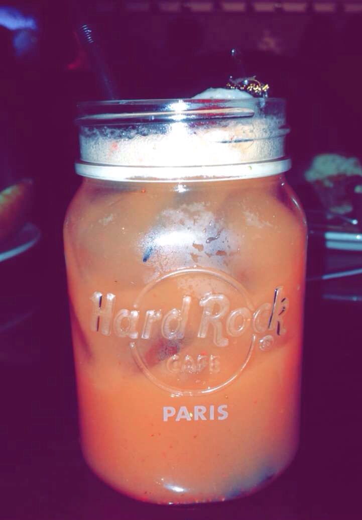 celebsinparis's tweet image. Halloween at @HRCParis #HRCParis #ThisIsHardRock #SpookyCocktails