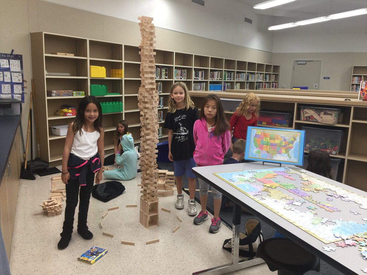 HTS_library's tweet photo. #DMHeightsSteam #DMUSD #DMHeights https://t.co/AHtj9PSPNE