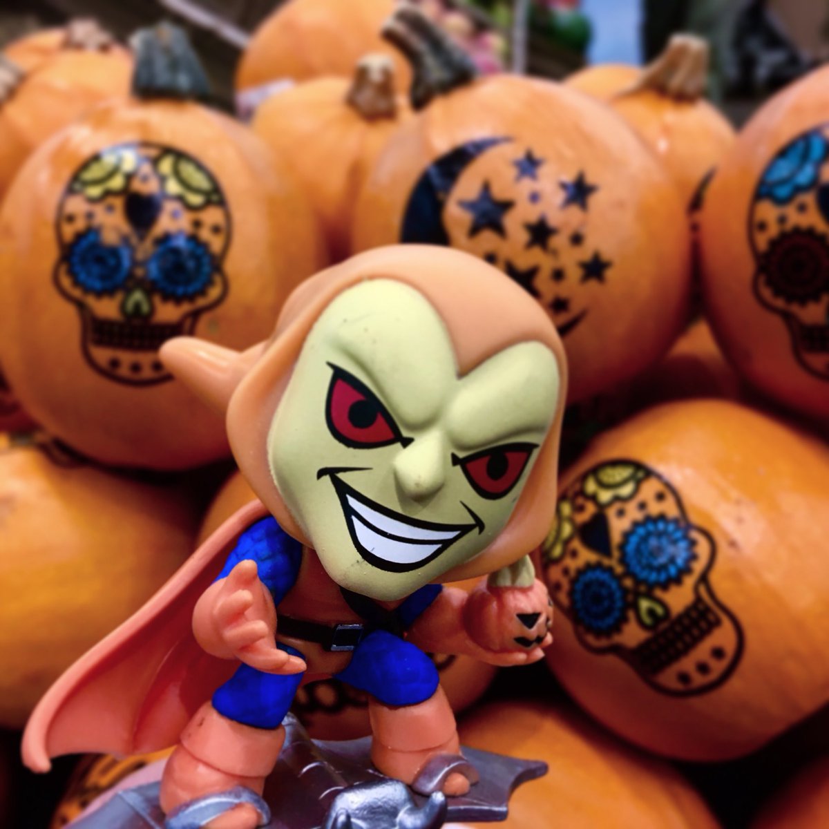 ScrappyMosier's tweet photo. Happy Halloween everyone. Today is the day to let your #SpookySideshow fly https://t.co/2BIRPZeTKK