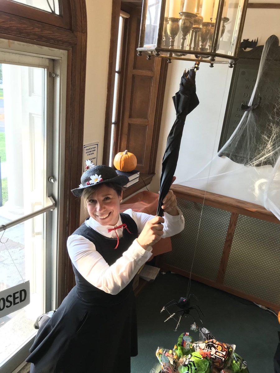 burnhamlibct's tweet photo. Our new director, Mary Poppins decorating for an exciting night of trunk or treating! #trunkortreat #bridgewater #bridgewaterct #burnham https://t.co/wcxTB2Kkwc