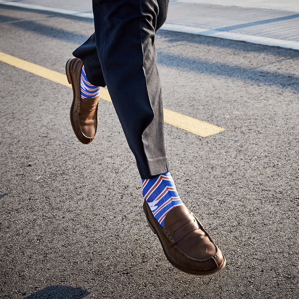 FunkxionSocks's tweet photo. Just sent you the world's first designer compression business sock and its made in the USA, let the recovery begin! @ALIVE_Mag https://t.co/TWh9cJAEkM