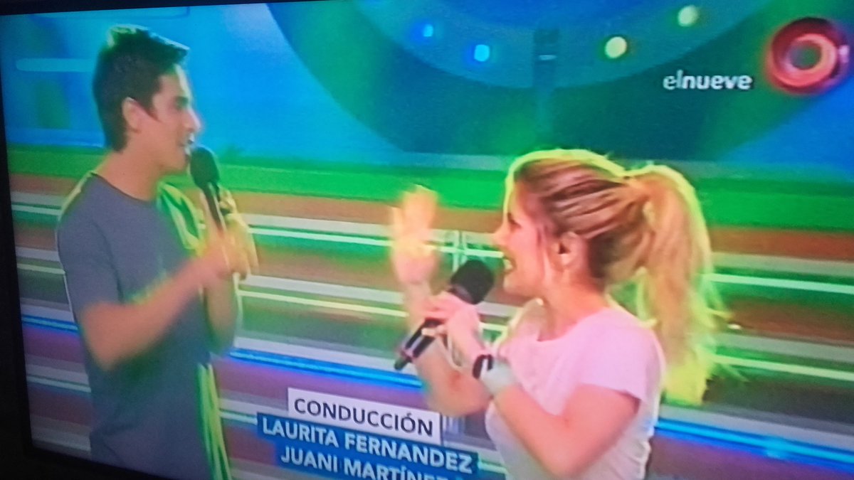 maribrune2014's tweet photo. Yaaaa. Arrancó Este Marteeees de #CombateVip 😎💪👊.. Junto A Ellos @laufer4 @juani_martinez https://t.co/u0i05Ro8Rr