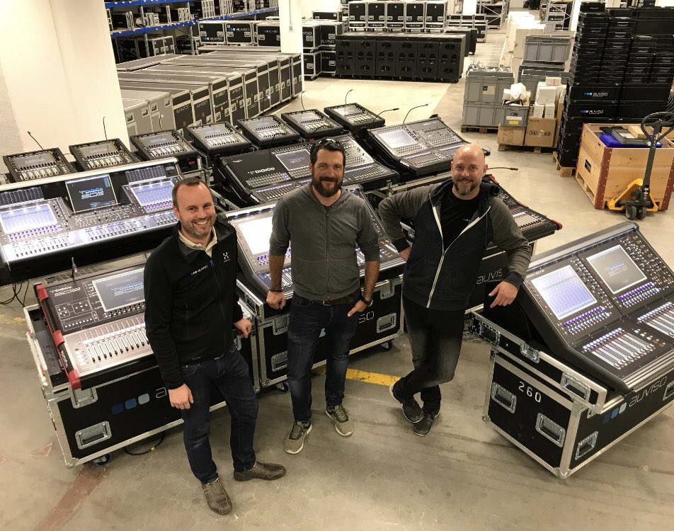 DiGiCo_official's tweet photo. Auvisio AV Solutions have added #DiGiCo #SD12 s & 32Bit #stadius mic pre-amp cards to their #SDRange inventory https://t.co/mbUby543Og https://t.co/pW4XyAAzJw