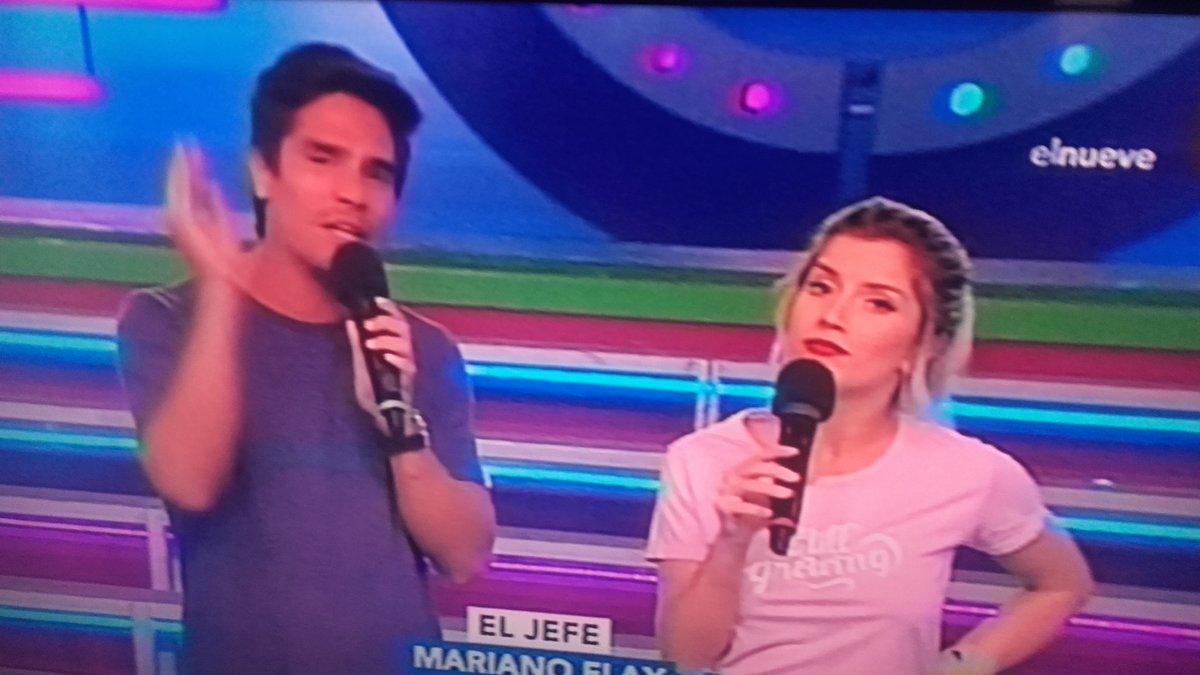 maribrune2014's tweet photo. Yaaaa. Arrancó Este Marteeees de #CombateVip 😎💪👊.. Junto A Ellos @laufer4 @juani_martinez https://t.co/u0i05Ro8Rr