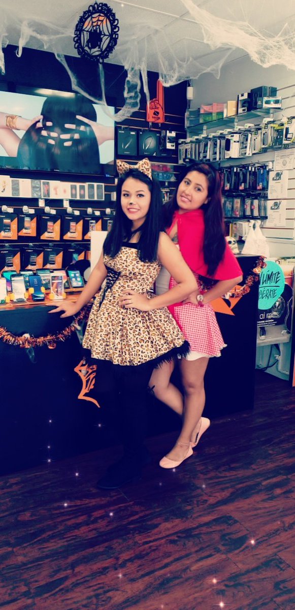 Tu_Mobil's tweet photo. Happy Halloween.... 🐆🐆🐆 
Trick-Or-Treat.?🎃♥️
@SPG_Josandy @Tu_Mobil @VivaWireless7 https://t.co/2toXdsCc4r