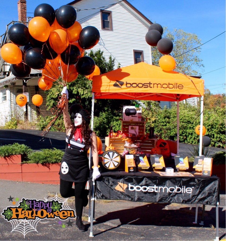Coolwear_CLC's tweet photo. Happy Halloween!!! 🎃👻🎃👻🎃 @boostmobile @AntHyperlink #hyperlinkusa #hyperlinkevent #BoostNation #hypersidewalk #HappyHallowen https://t.co/K6SfiIdDbA