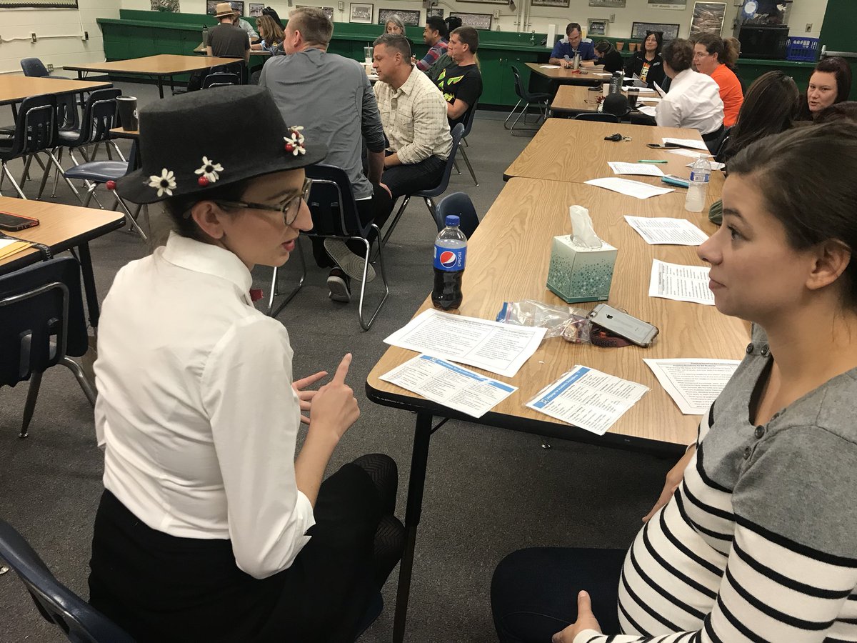 MonarchsMoore's tweet image. Language for Academic Discussions is action! #ELlearning #scaffoldforsuccess