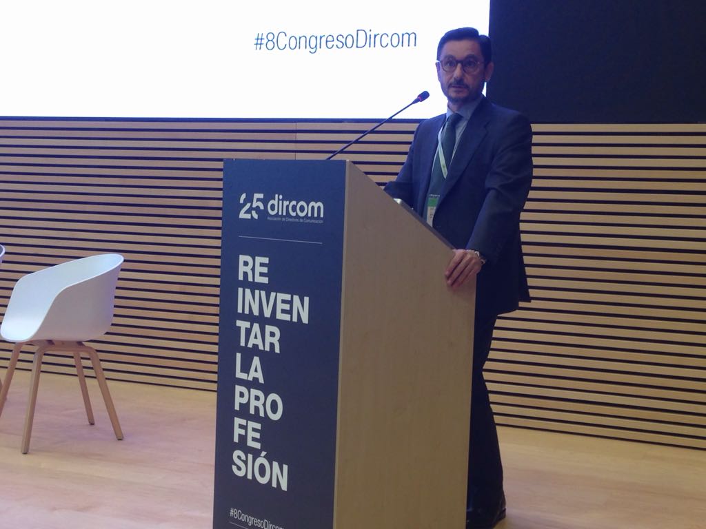 rbnsalcedo's tweet photo. Ignacio Cuenca, dircom de @Iberdrola: "El aprendizaje es experiencia y todo lo demás es... by #DircomSpain https://t.co/eKP4n94mIw