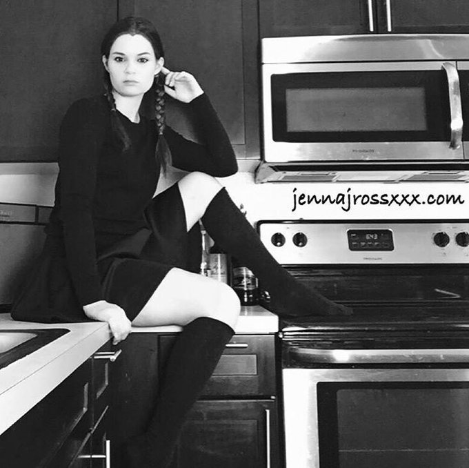 Happy Halloween #wednesdayaddams https://t.co/ynx90Q2vrq https://t.co/r1Rrr7kp5S<a href="/tag/wednesdayaddams"class="tags">#wednesdayaddams</a>