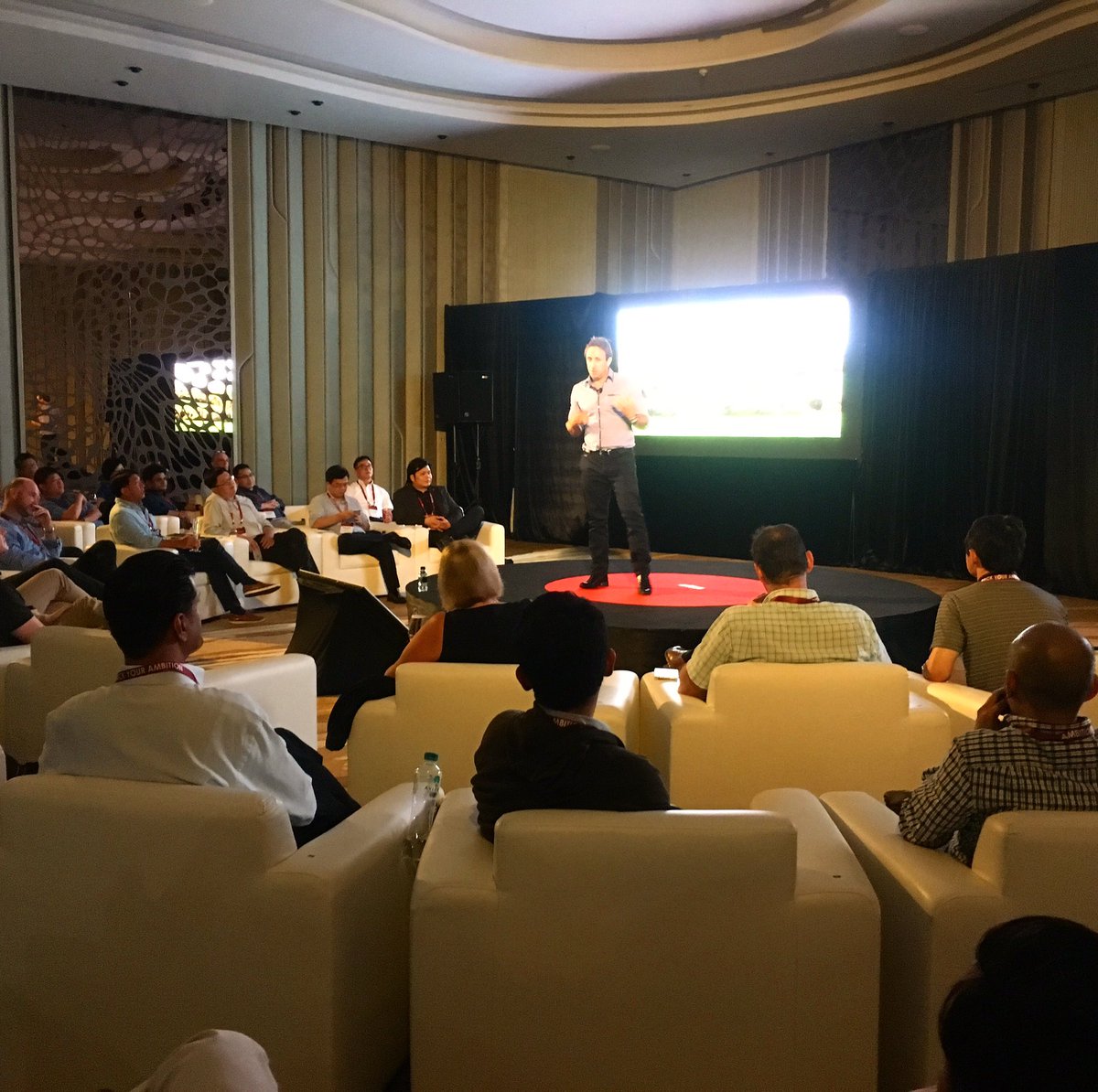 Sharing my passion around team work, persistence, resilience and being all 'you' can be is one of my favourite things to do:) Phuket you've been awesome🙌🏼 #keynotespeaker ✈️