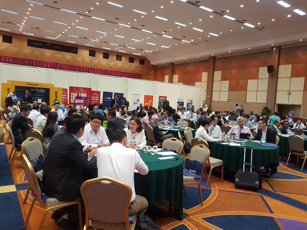 matrade's tweet image. Mid-Tier Cos cont. 30% to Msia&apos;s GDP despite accounting for only 1% of business establishments in Msia #MTCDP @MITIMalaysia @TokPa_Comms