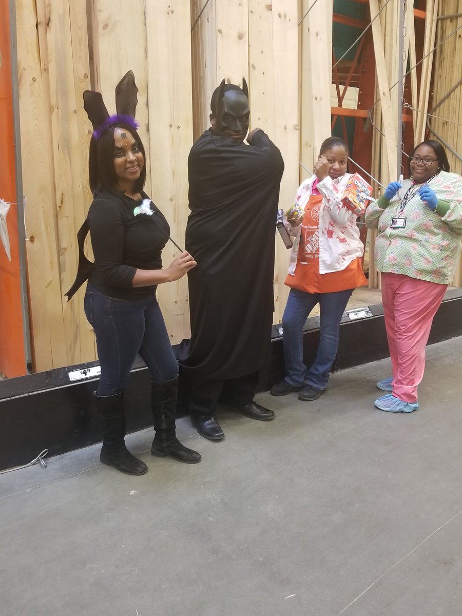 THDDetroit's tweet photo. #mwoct2017 Halloween in the D! https://t.co/IgnFYXyX0c