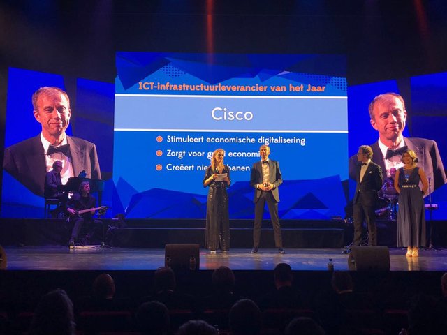 RikBleeker's tweet photo. Cisco wint #computableawards met #DigitaleversnellingNL, #NetAcad @CiscoCSR https://t.co/r7mrz5N46V https://t.co/U3aa2AY9Vn