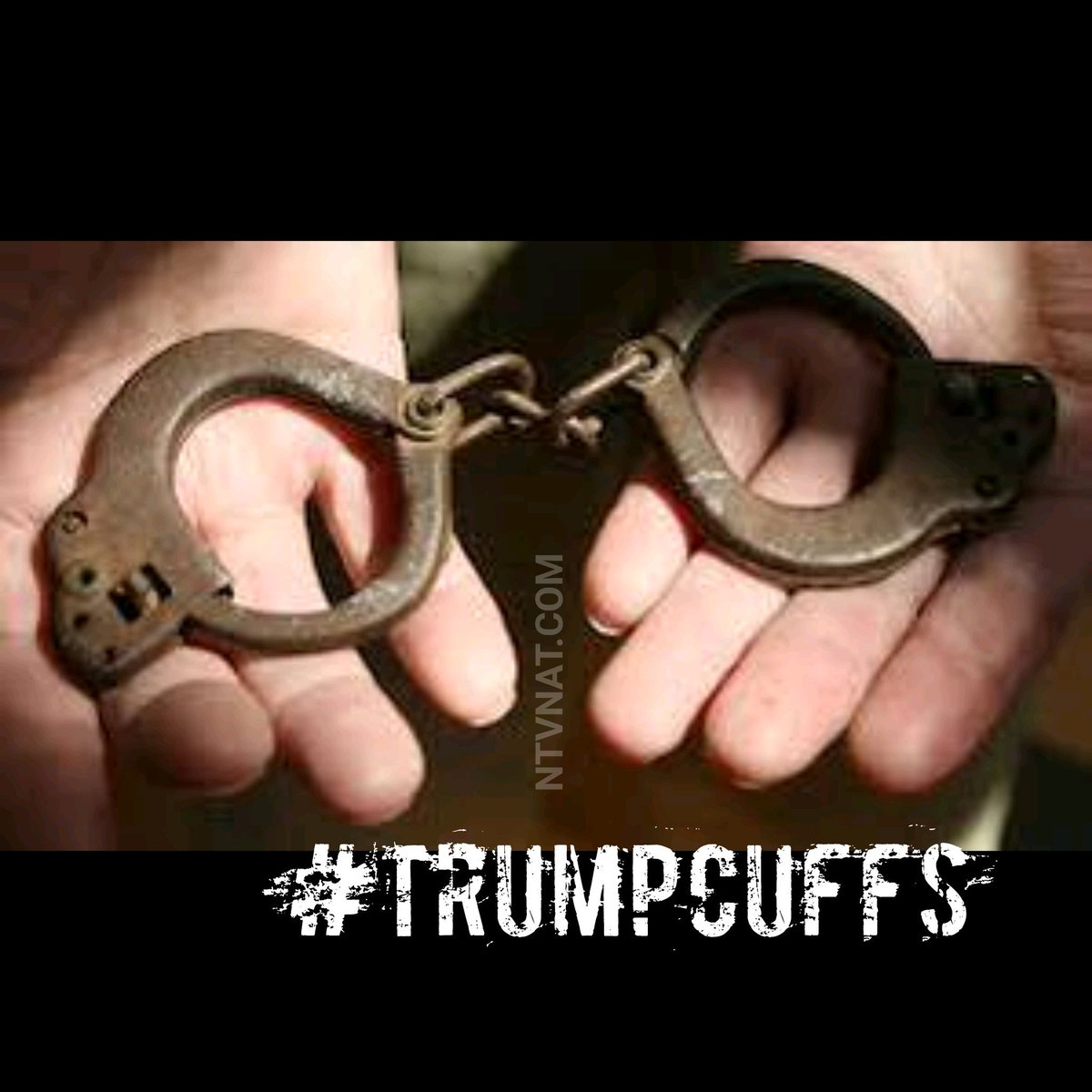 ChaseTriton's tweet photo. @WesSmith123 #trumpcuffs https://t.co/QohAtm5kr6