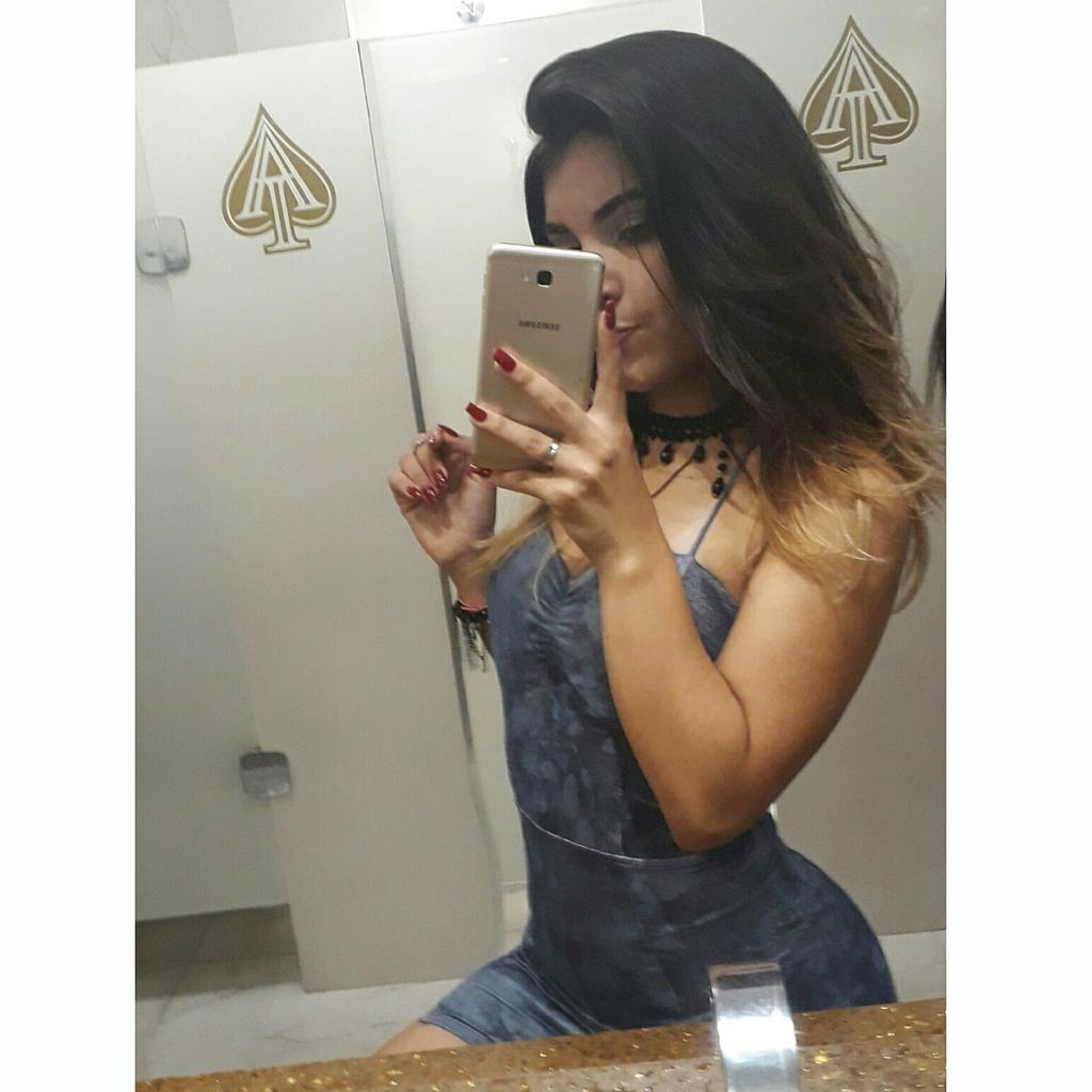 LekaMotaS2's tweet photo. Transborde AMOR PRÓPRIO ! ❤
'Semfotovaiantigamsm. https://t.co/2EgEKHJ2u9