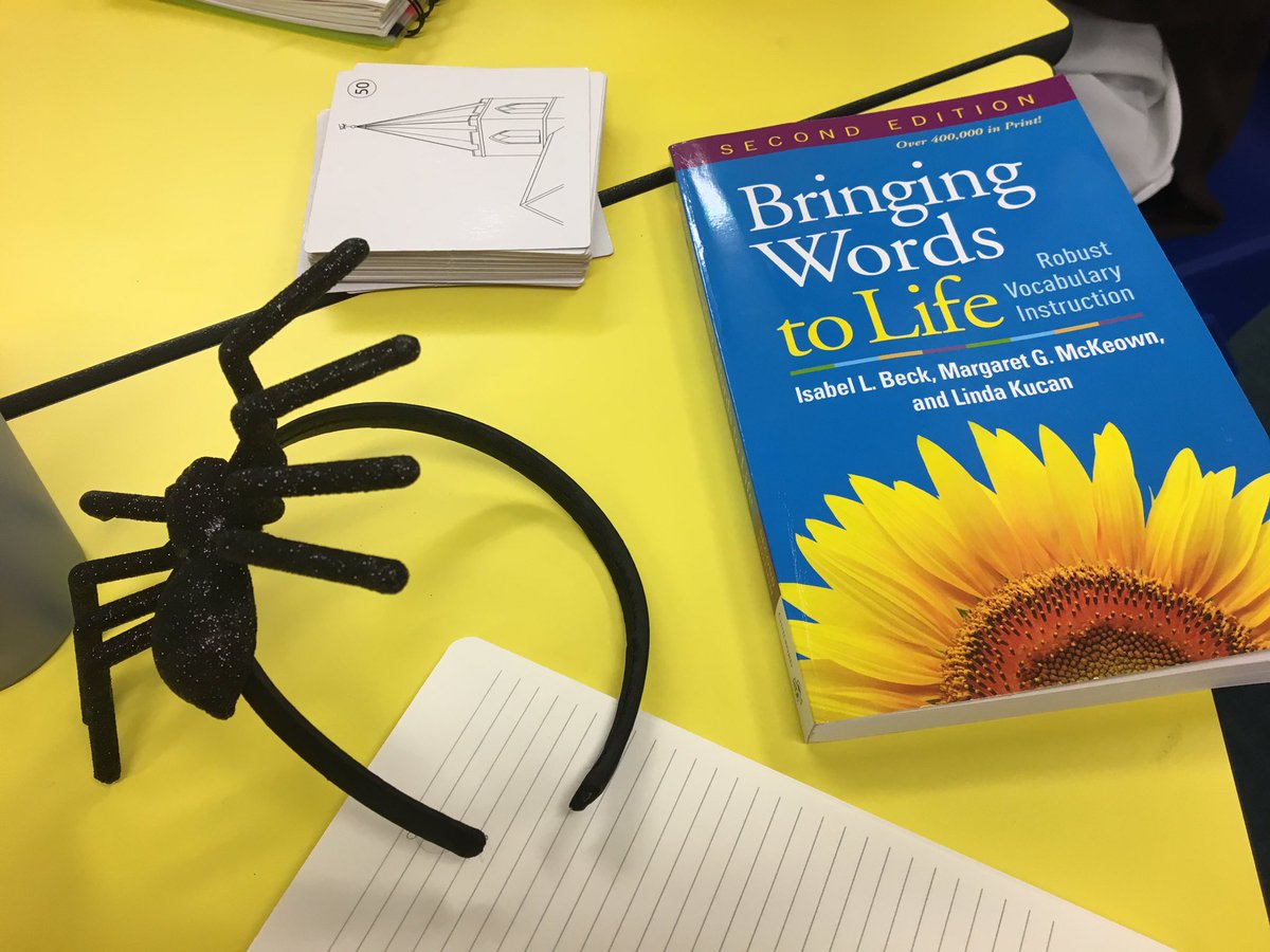 MrsKRGray's tweet photo. A great way to spend time after school, a cuppa, some books & most importantly, fellow teachers to talk all things literacy #wledchat https://t.co/yFy9vLa31V