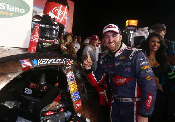 RCRupdates's tweet photo. Texas fans! Learn about the Science of Speed with @austindillon3. He’ll be @UNTsocial (Library Mall near Hurley Admin Bldg) Wed @ 4 pm CT https://t.co/OAgtIbtFgN