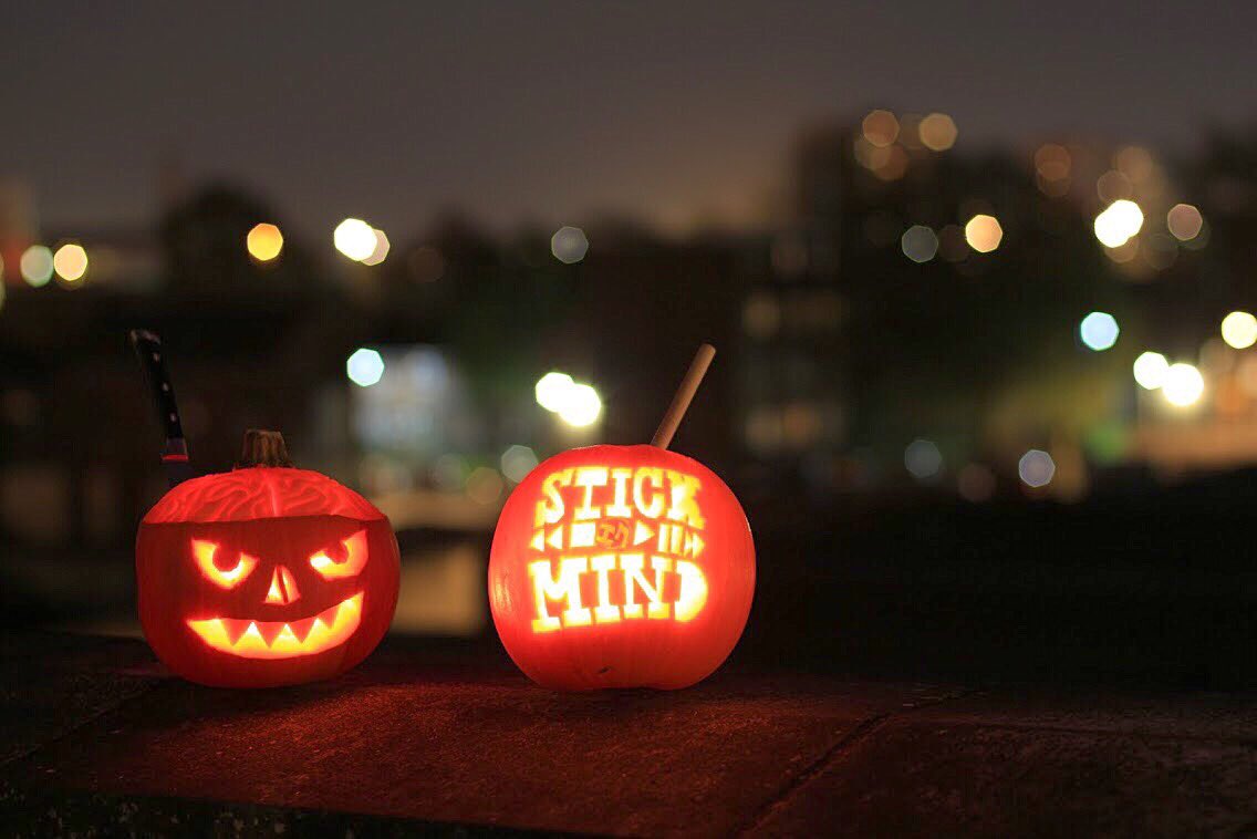 🎃🎃🎃 Happy spooky halloween people 👻#stickinmindvideo #creative #bristol #supportsmallbusiness #spooky #halloween #pumpkin #🎃 #👻