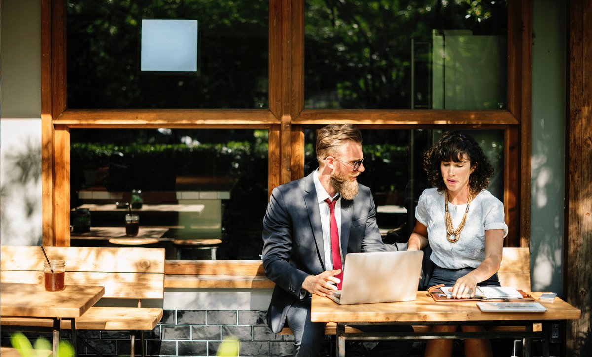 QuickBooks's tweet photo. Do you want to run a more profitable business as an agent? Here's 10 things you should know: https://t.co/4SvKkqtYVi #realestate #taxes https://t.co/LWwYm1XJkg