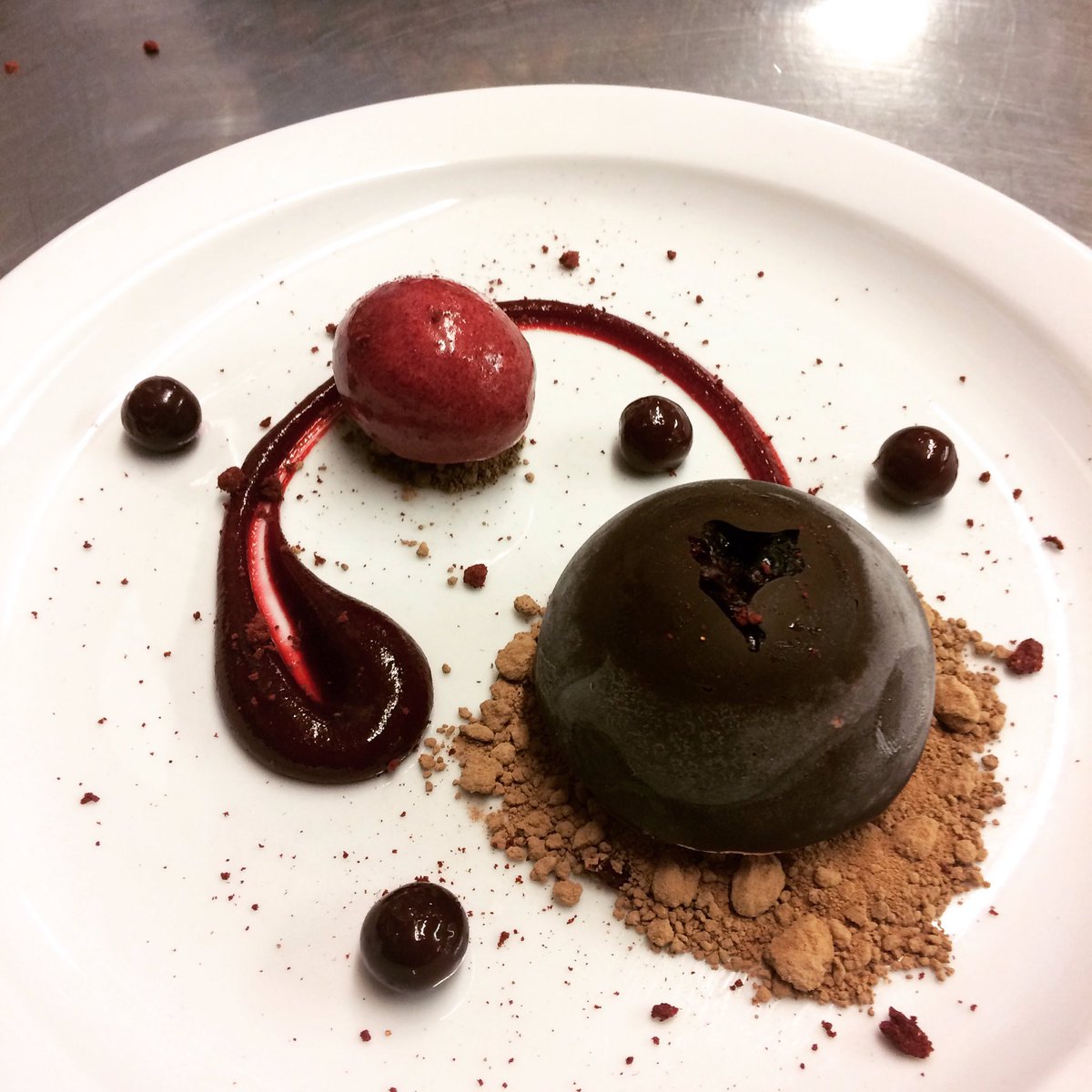 Dan Russell tweet media