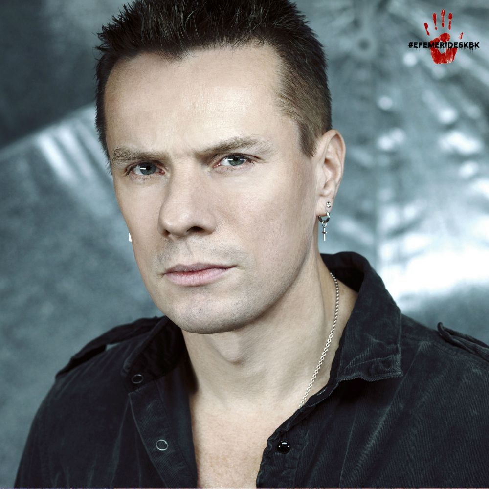 #EfeméridesKBK | Tal día como hoy en 1961 nace Larry Mullen Jr., baterista de la banda irlandesa U2.