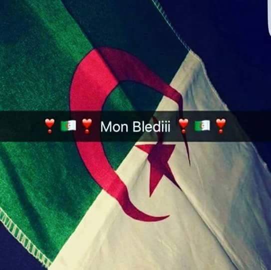 fidotibio's tweet photo. 🇩🇿 تحيا الجزائر ودامت ٱمنة مستقرة ❤
#الجزائر 
 #اول_نوفمبر #1erNovembre #نوفمبر_قصة_كفاح https://t.co/5qKqbwi0N9