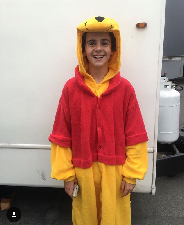 “Doesn’t eddie look so adorable you guys?!