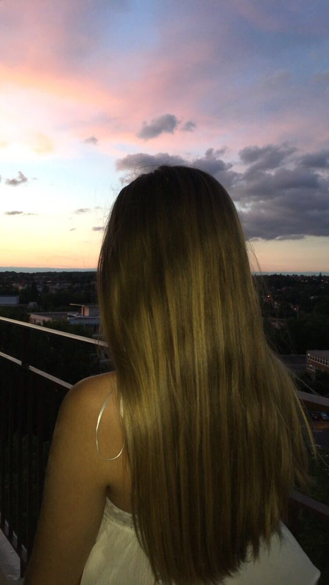 lleabn's tweet photo. #PosteTesCheveux 🙆🏼♀️ https://t.co/pqnChjf9us