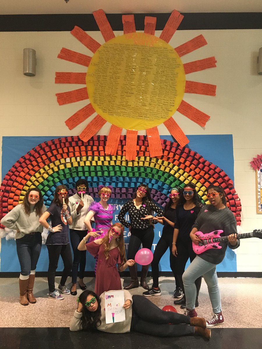 Dominion_Choir's tweet photo. We are Titan Treble!🎶❤️🎶 #domsing #4eyeddivas #unmutethemiddle #snackysopranos #lowkeyaltos https://t.co/myi24ZoFvQ
