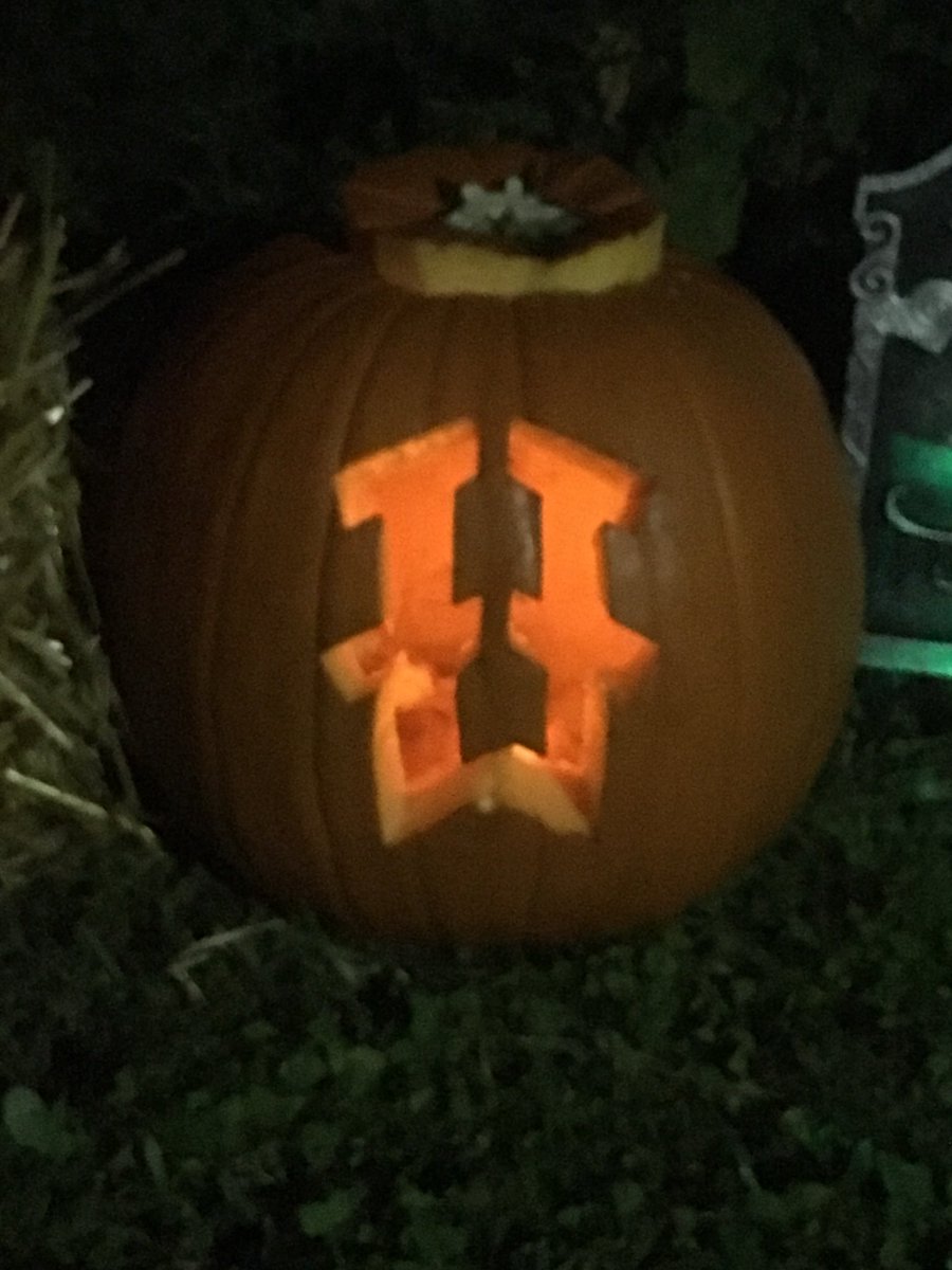 secondstorytx's tweet photo. Happy Halloween 🎃👻 https://t.co/CYUDaGMBjK