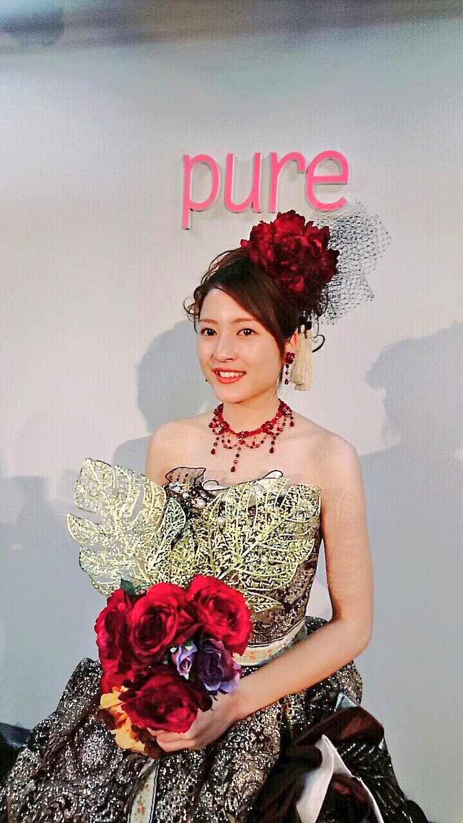 kaikokusainiu's tweet photo. ミスNo.3 なかそねかな さん
はいたい！🌺かーなーはいつも笑顔で可愛くてみんな癒されます🤗少し抜けていて、天然なところもありますが☘️高校時代はバレーボールをしていて、運動神経も抜群です！🏐
詳しくは🔎▶︎ https://t.co/ltmzm2vUwU https://t.co/b06mihTKBC