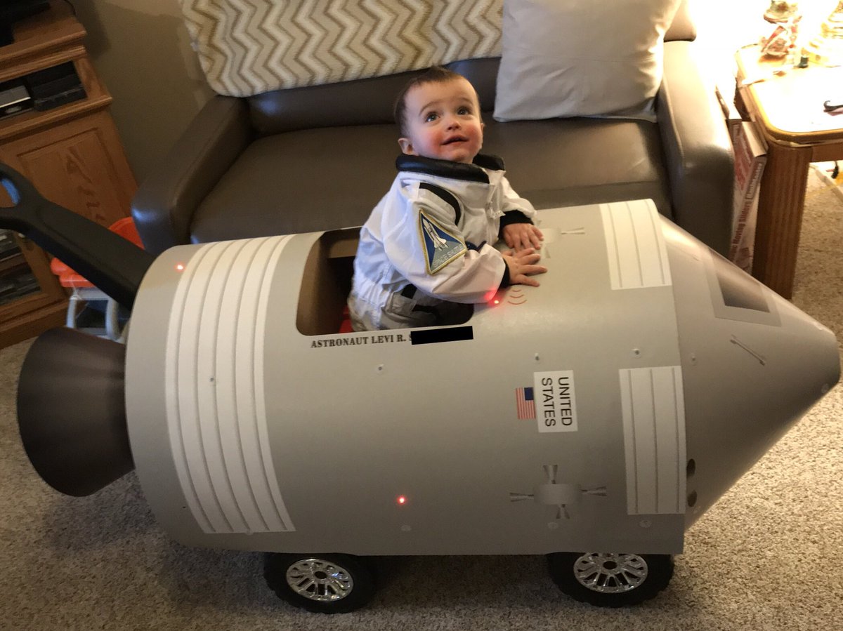 BrianR_Sullivan's tweet photo. #NASACostume Starting him young... 🚀 https://t.co/ZRvy2s8bED