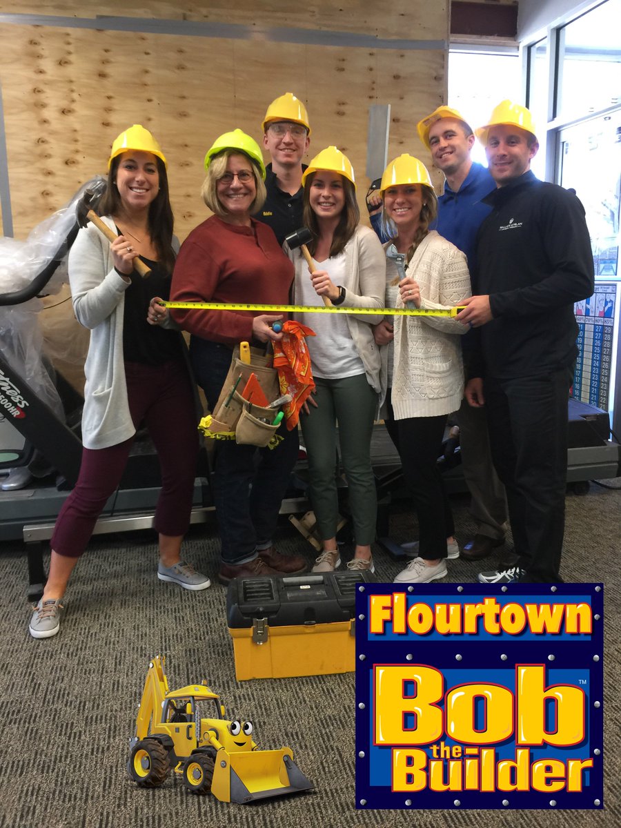 WallaceNilanPT's tweet photo. #WNPT's Annual #Halloween #CostumeContest is Here!  Vote on Facebook!  #WizardofOz #BobtheBuilder #HungryHungryHippos https://t.co/gE0ouIEL2T