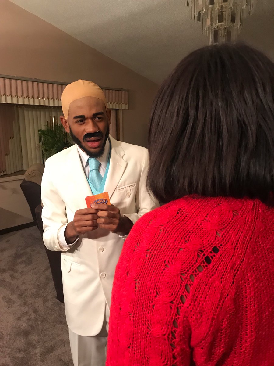 DemetriusHarmon's tweet photo. It's time to play...Family Feud!
#Halloween2017 https://t.co/hvIGaWCvpv