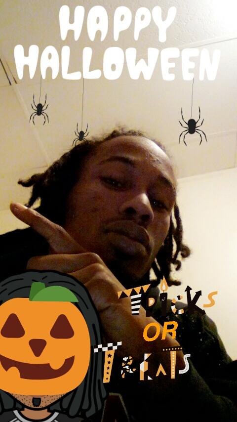 FadeoWorld's tweet photo. Happy Halloween from @FadeoWorld https://t.co/yaqa99zJLS