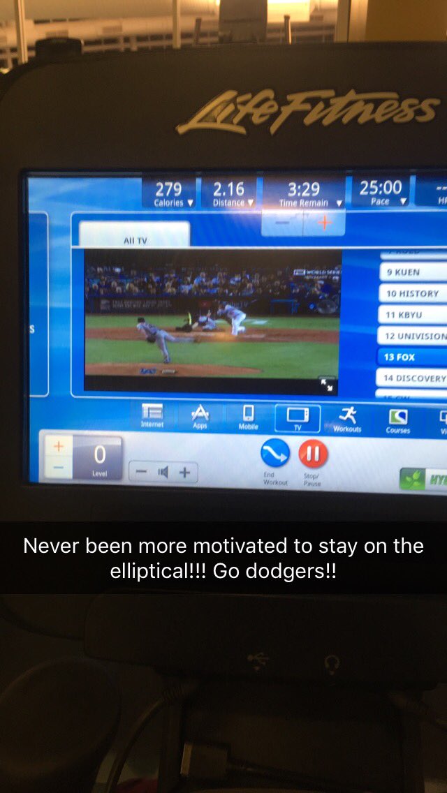 rosygrimaud's tweet photo. Go dodgers!!! #DOYERS https://t.co/viczzzdS26