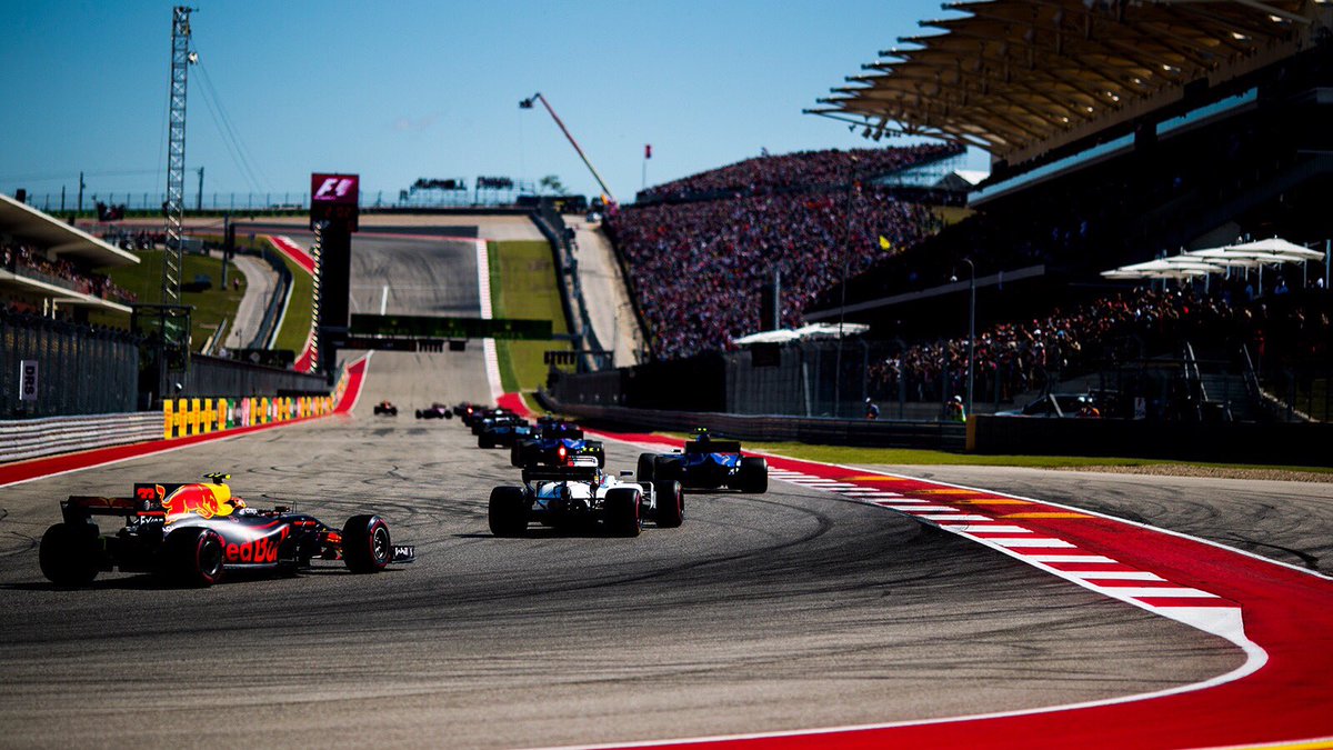 formulers's tweet photo. Si os gusta la F1 tenéis que SEGUIR SIN FALTA a @F1GirlES, ¡No os arrepentiréis! #Formulers https://t.co/XAhgVuRmkL