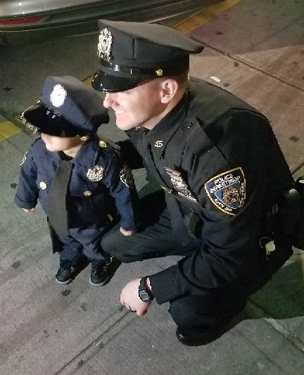 NYPD45Pct's tweet photo. Many trick or treaters visited us today & thanks to all of our officers for keeping everyone in the #45Pct safe. https://t.co/5lctsVrPJ4