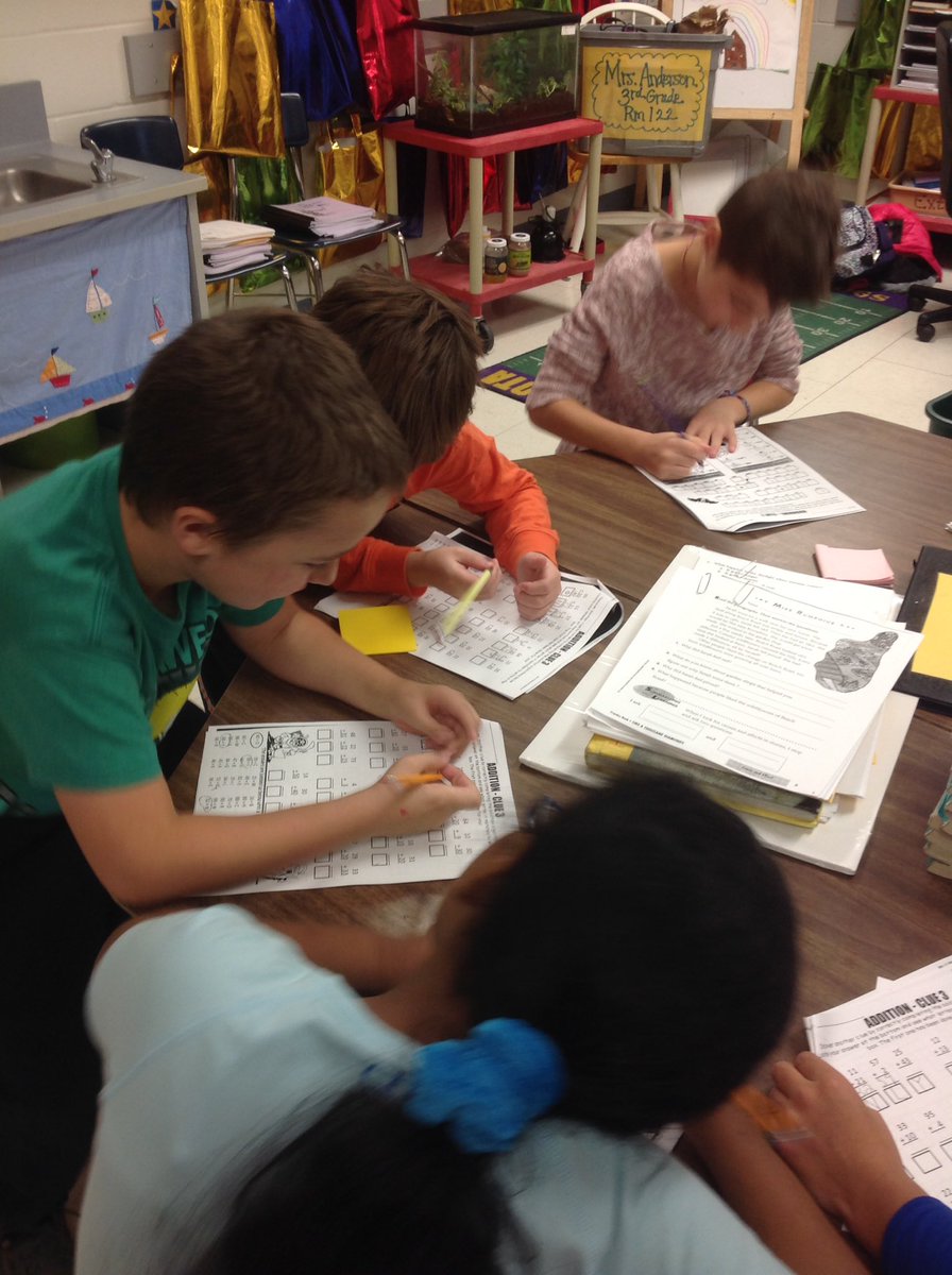 Grade3rd's tweet photo. Solving Math Mysteries in Mrs. Anderson's room! https://t.co/ghMBiWT3Af