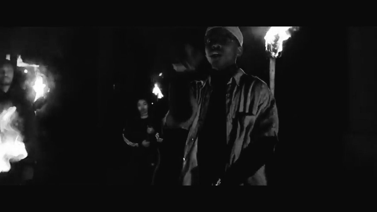 BlaQ_Slim's tweet photo. PEEP THE LATEST VISUALS 🎬🎥
#DownMusicVideo
https://t.co/8zwwPV4H73 https://t.co/a2sbo3Y7B6