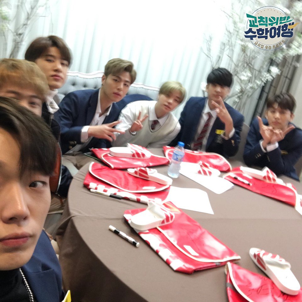 iKON_Global's tweet photo. jtbc.ikonpicnic Instagram Update. https://t.co/zhXm0YfMsF