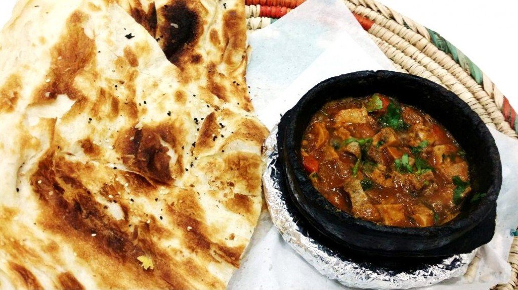 ARYZauqOfficial's tweet photo. Arabic Beef Recipe
Click Here: https://t.co/2JfFAc6I2w
#ARYZauqRecipes #Beef #ArabicBeef #Recipe https://t.co/KMObOJolaq