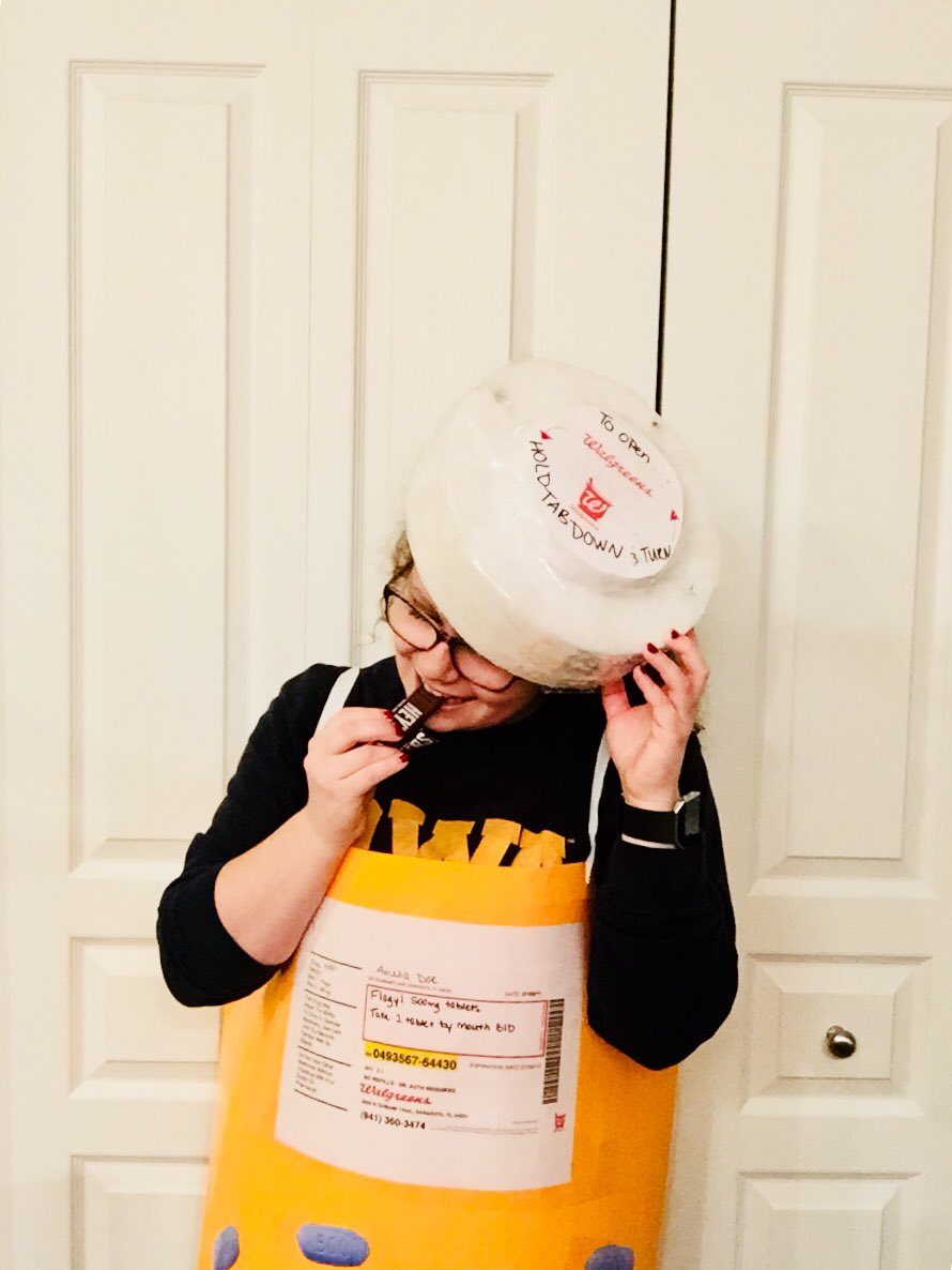 melielyn1's tweet image. Trich(omoniasis) or Treat! 🎃

Don’t forget to finish your antibiotics and Happy Halloween kids; be safe! #MedTwitter