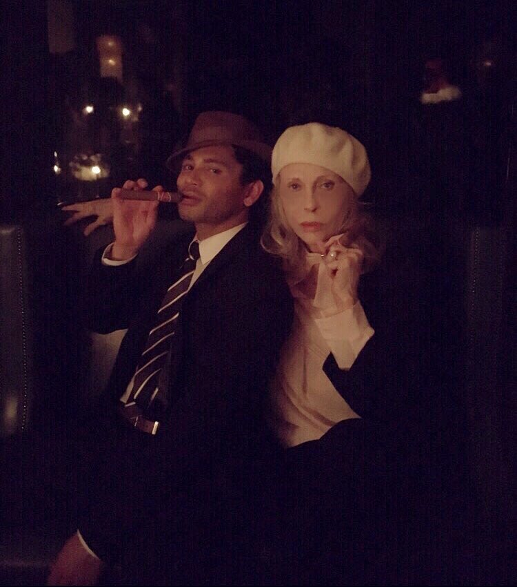 isaacboots's tweet photo. Happy Halloween...
❤️, Bonnie &amp; Clyde 
#fayedunaway #hollywood #royalty https://t.co/M5bi9gUv19