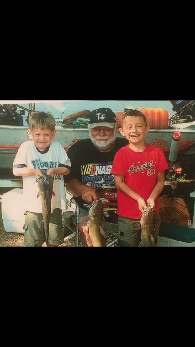 chase_lewis69's tweet photo. Rest easy old man, I love you 💕 https://t.co/1yL8gP5e5x