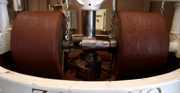 FarmGateTrail's tweet image. Zokoko is a bean to bar chocolate maker using traditional artisan methods #hawkesburyharvest bit.ly/1YcOKgK