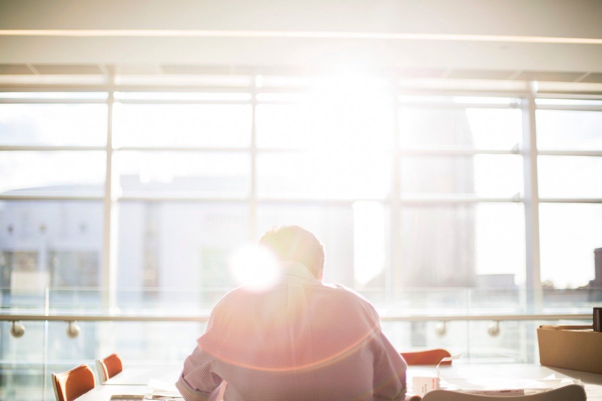 ASolimene's tweet photo. Cos’è lo #SmartWorking? La definizione. Quella vera. https://t.co/3AkERrYQ3g #DigitalTransformation #futureofwork #futureoforganization https://t.co/WnRuljMfGz